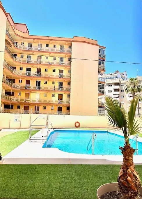 Palm Breeze Studio Torremolinos Apartment
