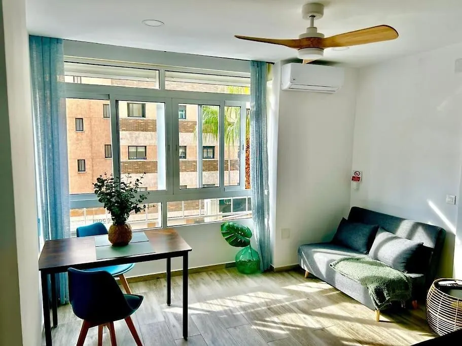 Palm Breeze Studio Torremolinos Apartment